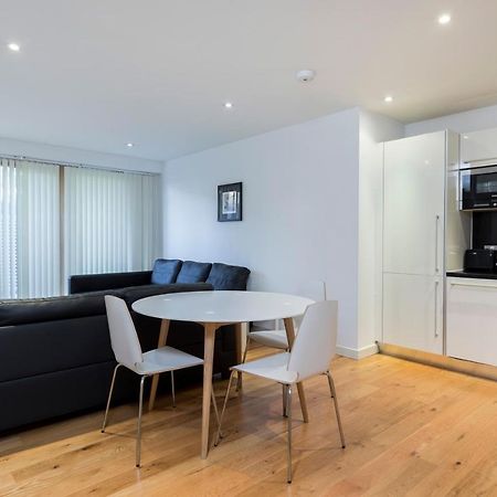 East Croydon Apartments - Just 3 Mins Walk To East Croydon Station Экстерьер фото