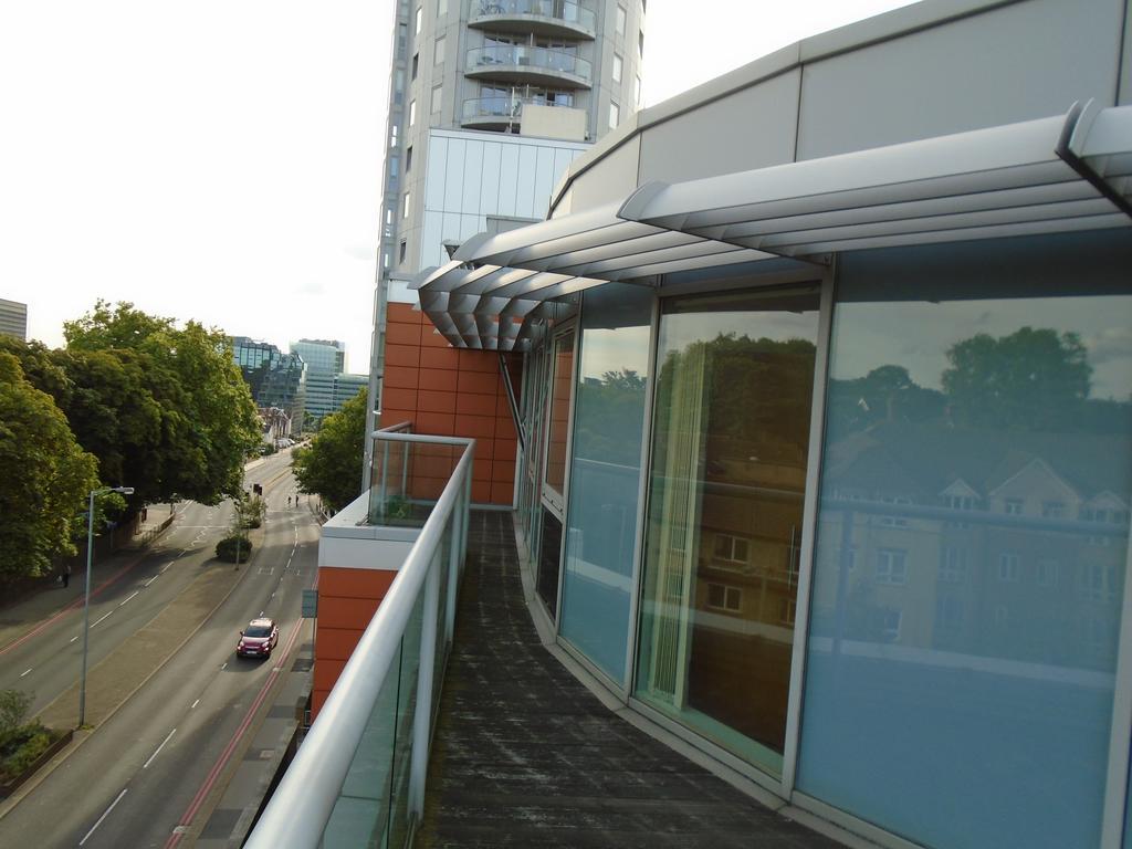 East Croydon Apartments - Just 3 Mins Walk To East Croydon Station Экстерьер фото