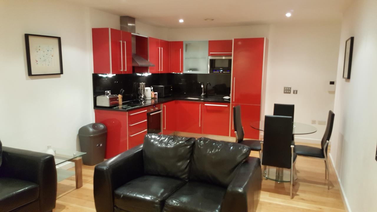 East Croydon Apartments - Just 3 Mins Walk To East Croydon Station Номер фото