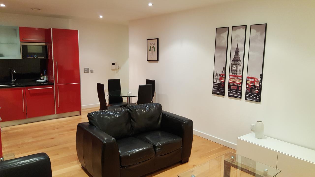 East Croydon Apartments - Just 3 Mins Walk To East Croydon Station Номер фото